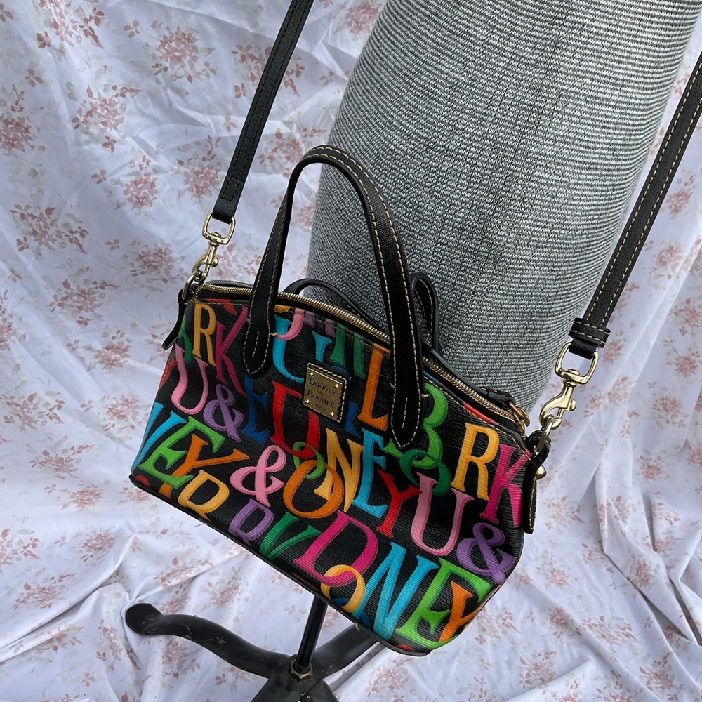 Dooney & Bourke purse